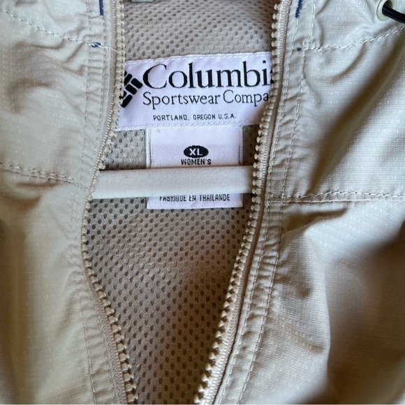 Columbia Women’s Packable hooded Windbreaker Jacket size XL EUC blue and stone - Picture 8 of 10
